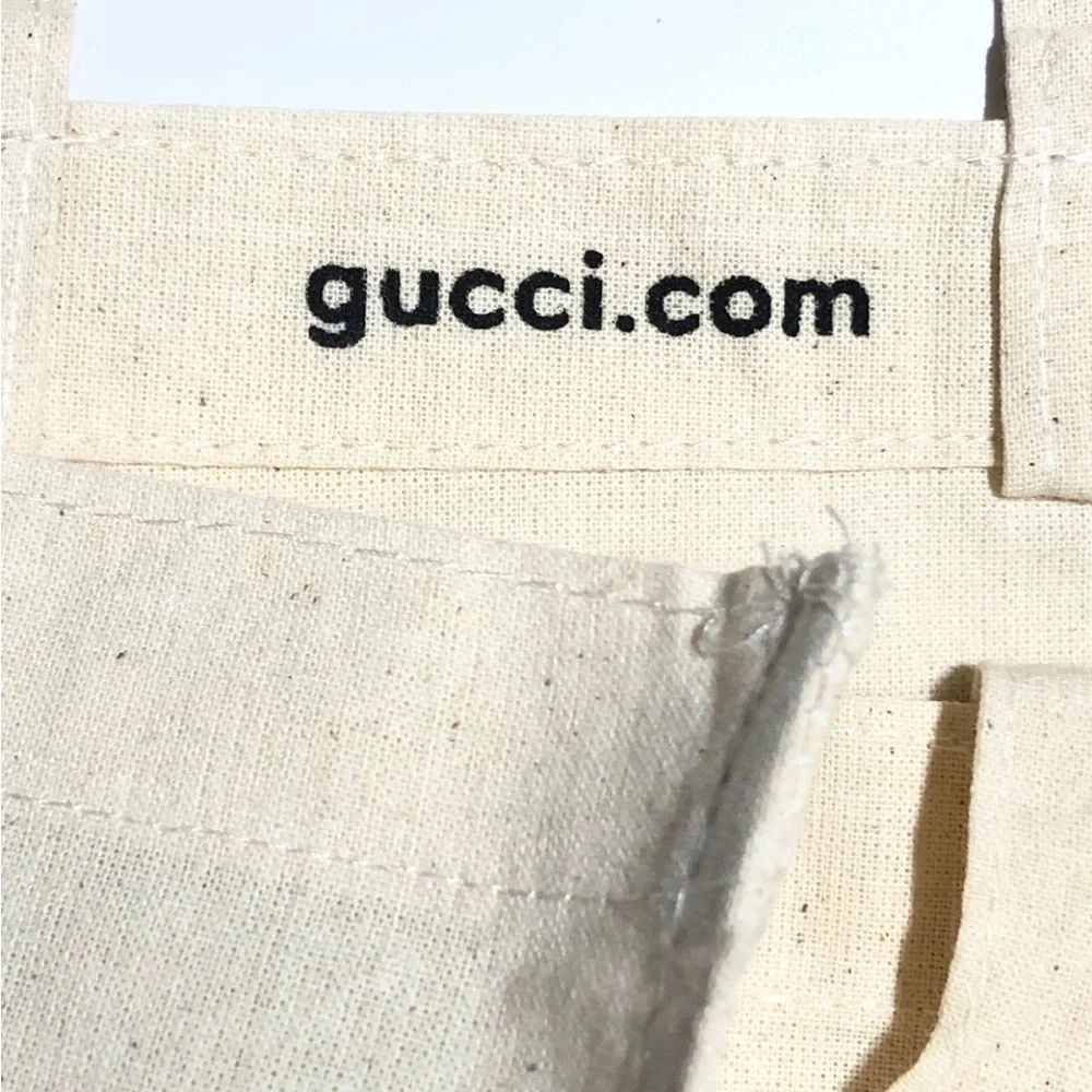 Gucci Gift Box 6”x4.5”x1.5” With Tissue Paper And Bag For Jewelry Wallet